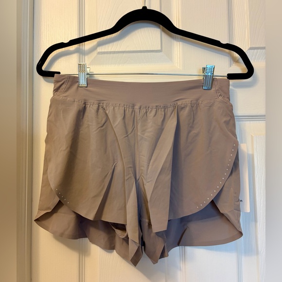 Lululemon Fast and Free High-Rise Classic-Fit Split Short 3” in Mauve Gray - Picture 4 of 12